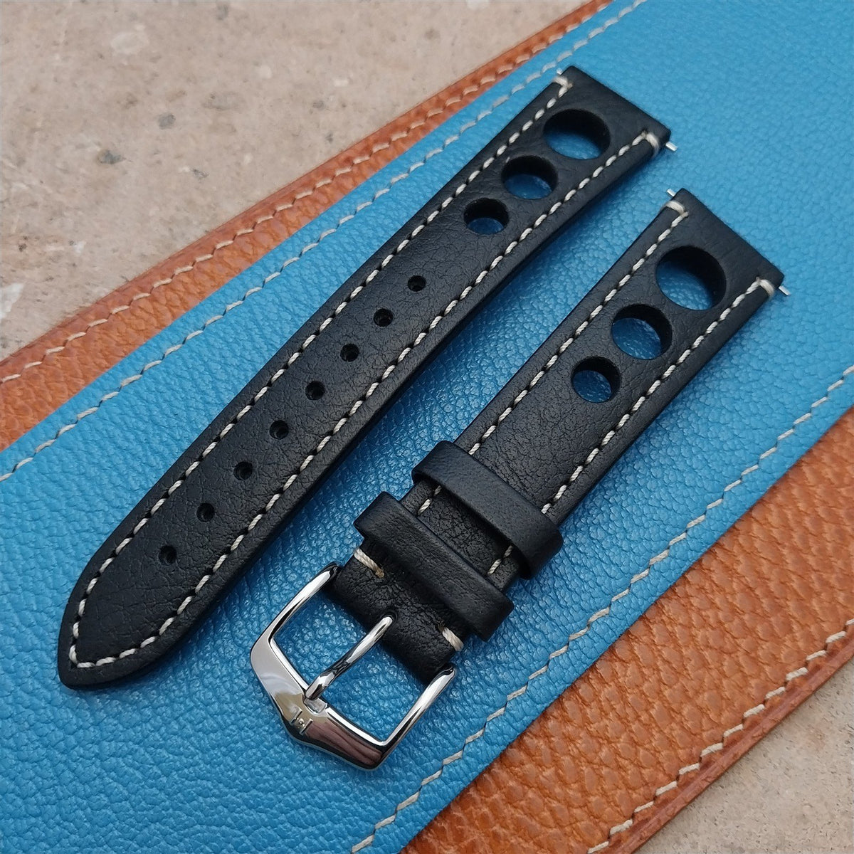 20mm Hirsch Rally Black Buffalo Leather 20/18 Watch Strap