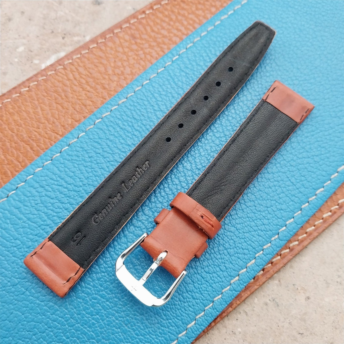 16mm Tapered 16/14 Brown Padded Ridge Leather Watch Band