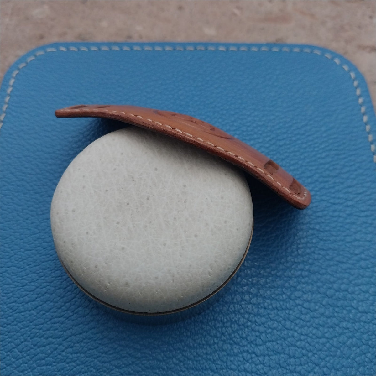 Kakishibu Saddle Leather 18mm 19mm 20mm Vintage Style Bund Pad