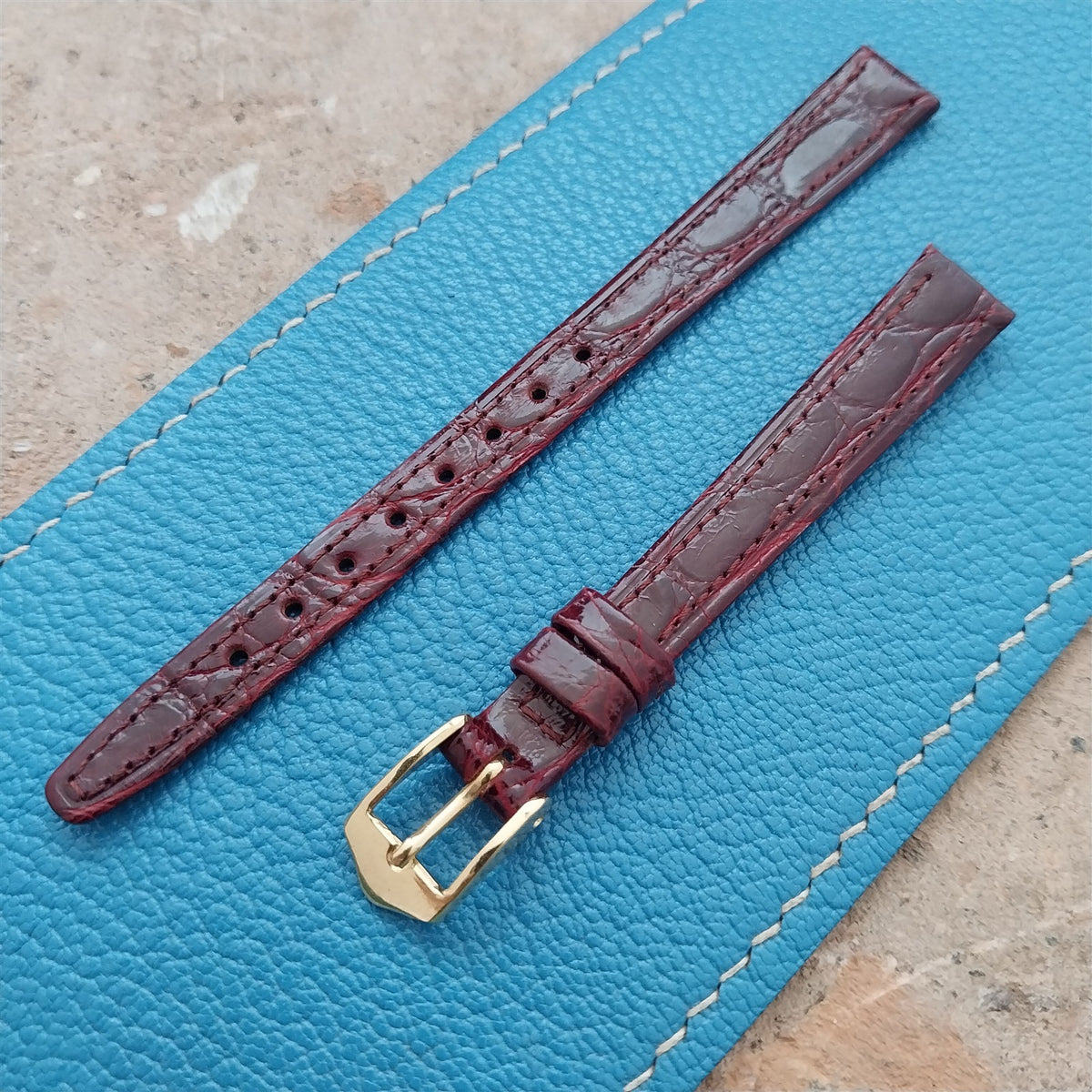 10mm Hirsch Ladies Burgundy Crocodile Watch Band