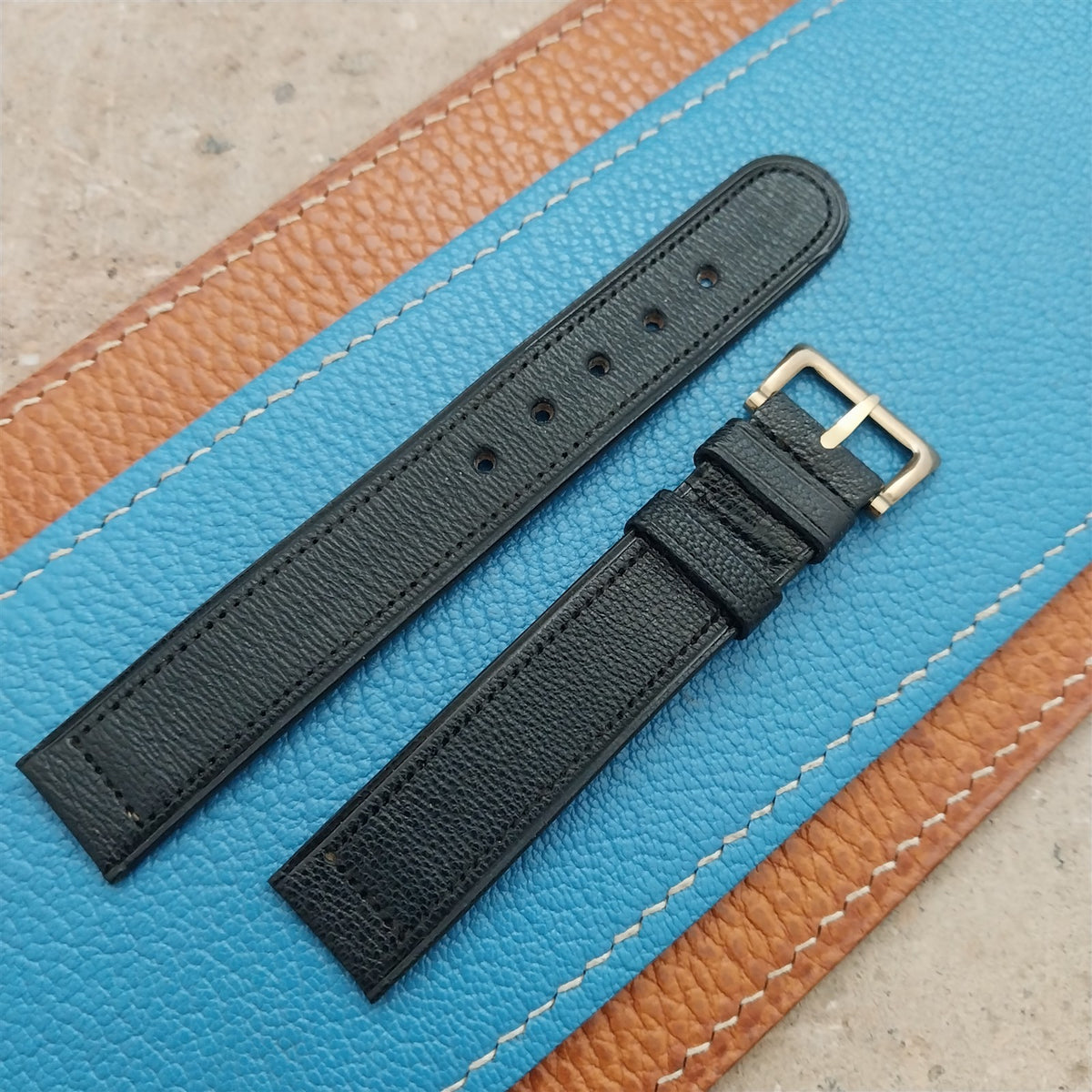 16mm Unpadded Black Morocco Leather 1940s nos Vintage Watch Band