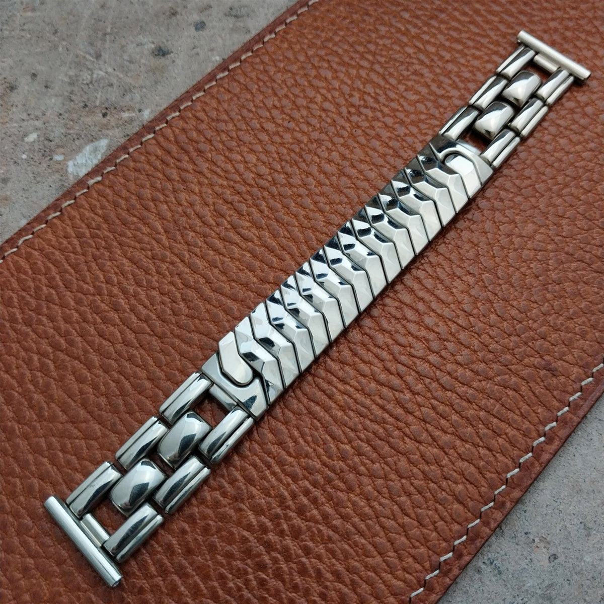 19mm 18mm 16mm White Gold-Filled Airflex 1950s Vintage Watch Band