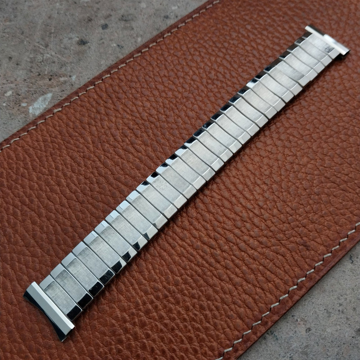 White Gold Filled Flex-Let Renaissance 1960 Unused Vintage Watch Band