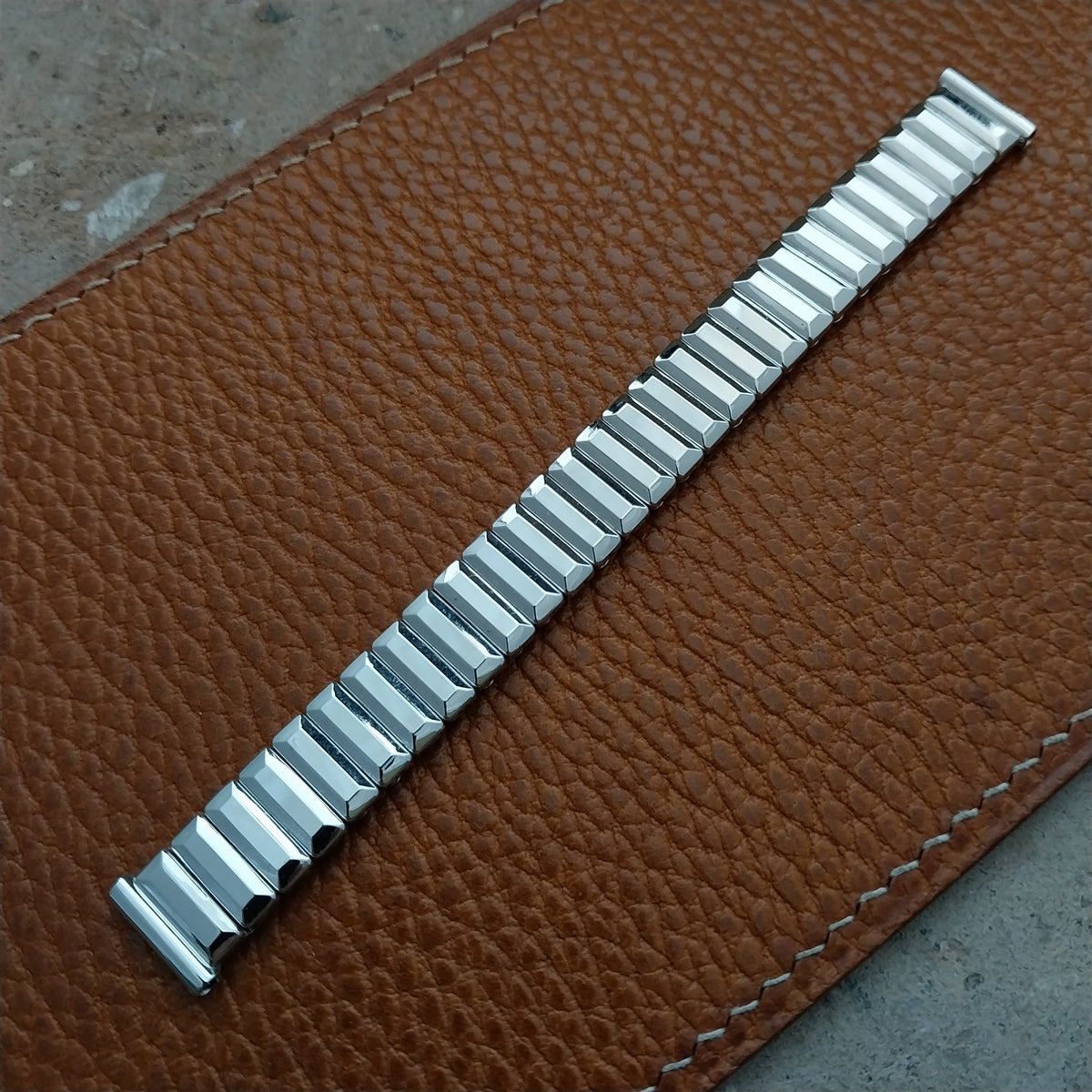 Vintage 1960s Kreisler White Gold Fill Ladies Cocktail Watch Band