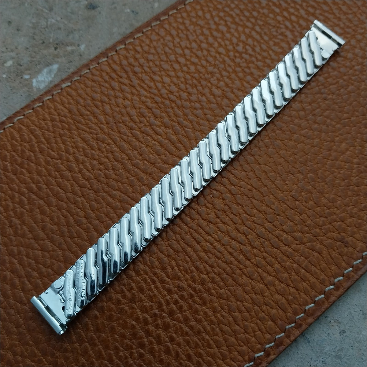 Vintage 1960s Kreisler White Gold Fill Ladies Cocktail Watch Band