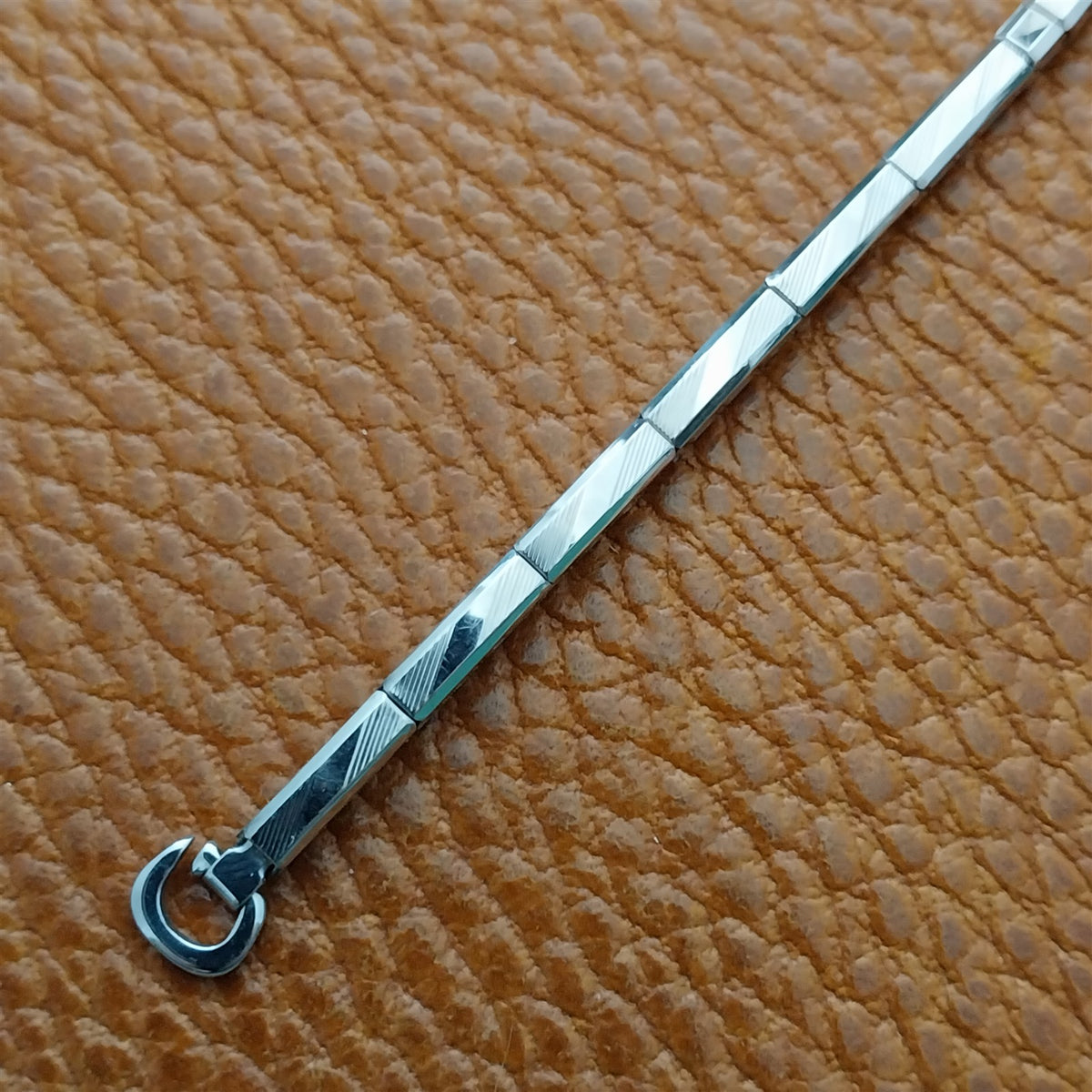 Vintage 1960s Kreisler White Gold-Filled Ladies Cocktail Watch Band