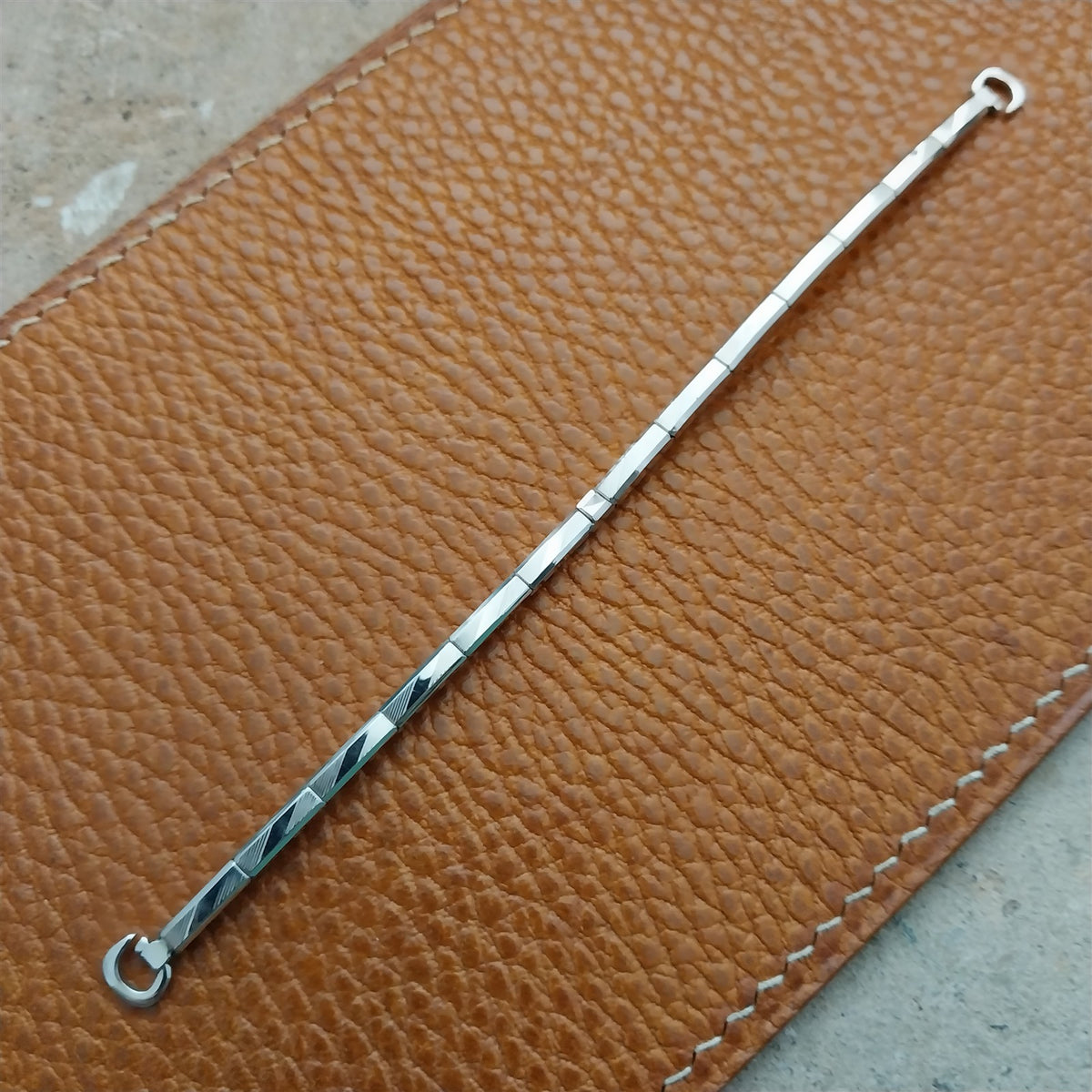 Vintage 1960s Kreisler White Gold-Filled Ladies Cocktail Watch Band