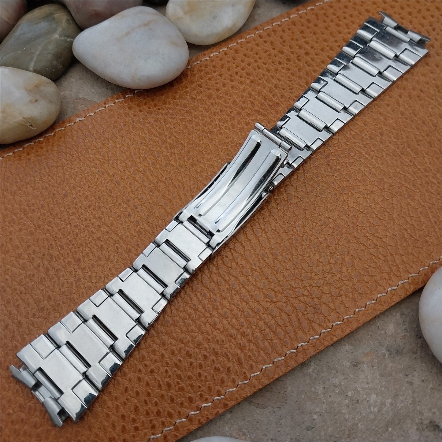 Vintage 19mm Stainless Steel Classic Flared nos Unused 1970s Watch Band