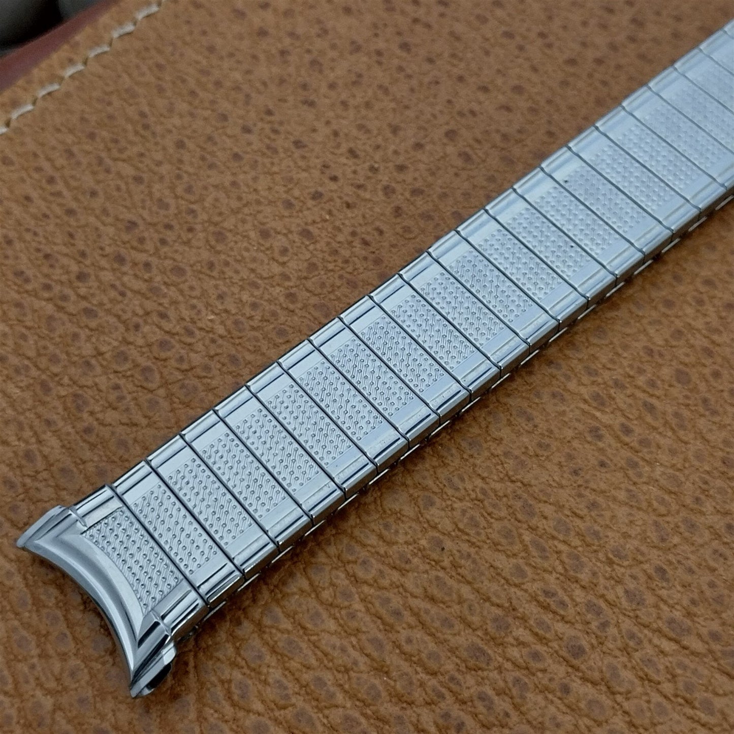 18mm 19mm Stainless Steel Long Expansion Speidel USA 1960s Vintage Watch Band