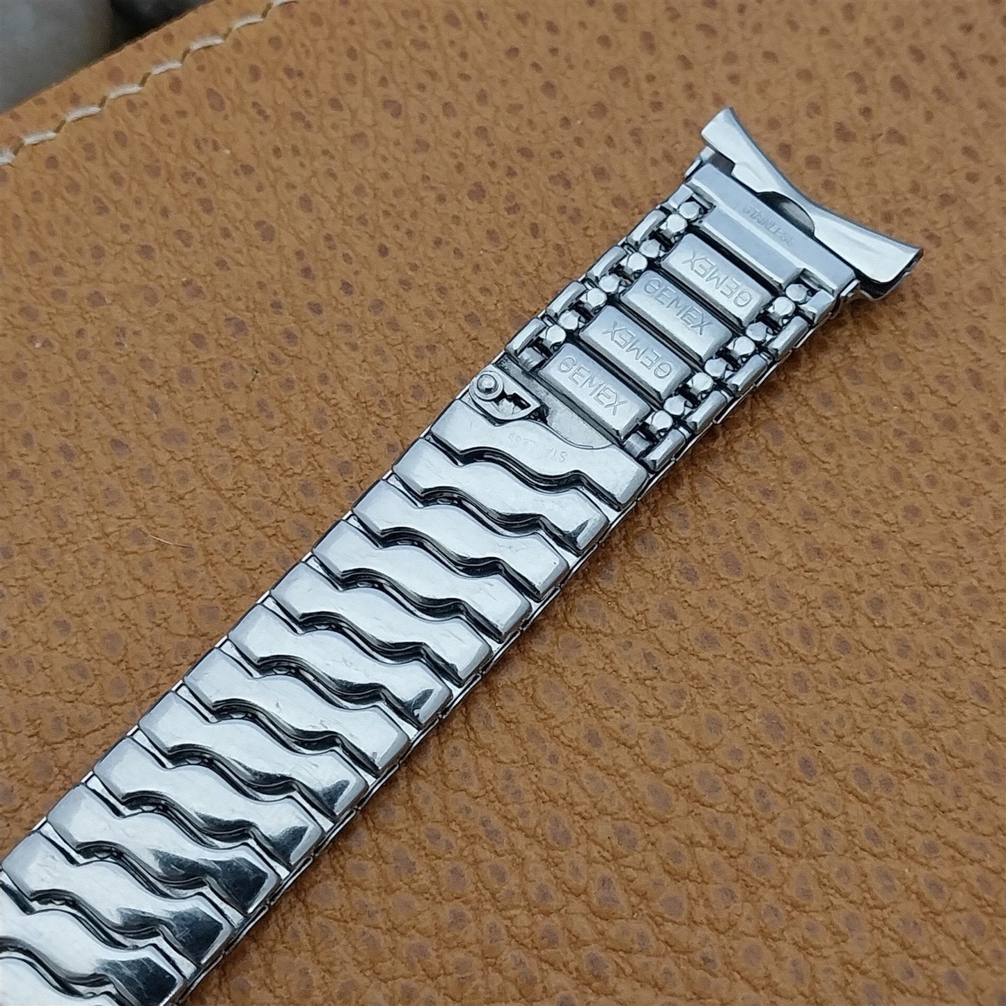 19mm 18mm Stainless Steel Gemex Cavalcade Classic nos 1950s Vintage Watch Band