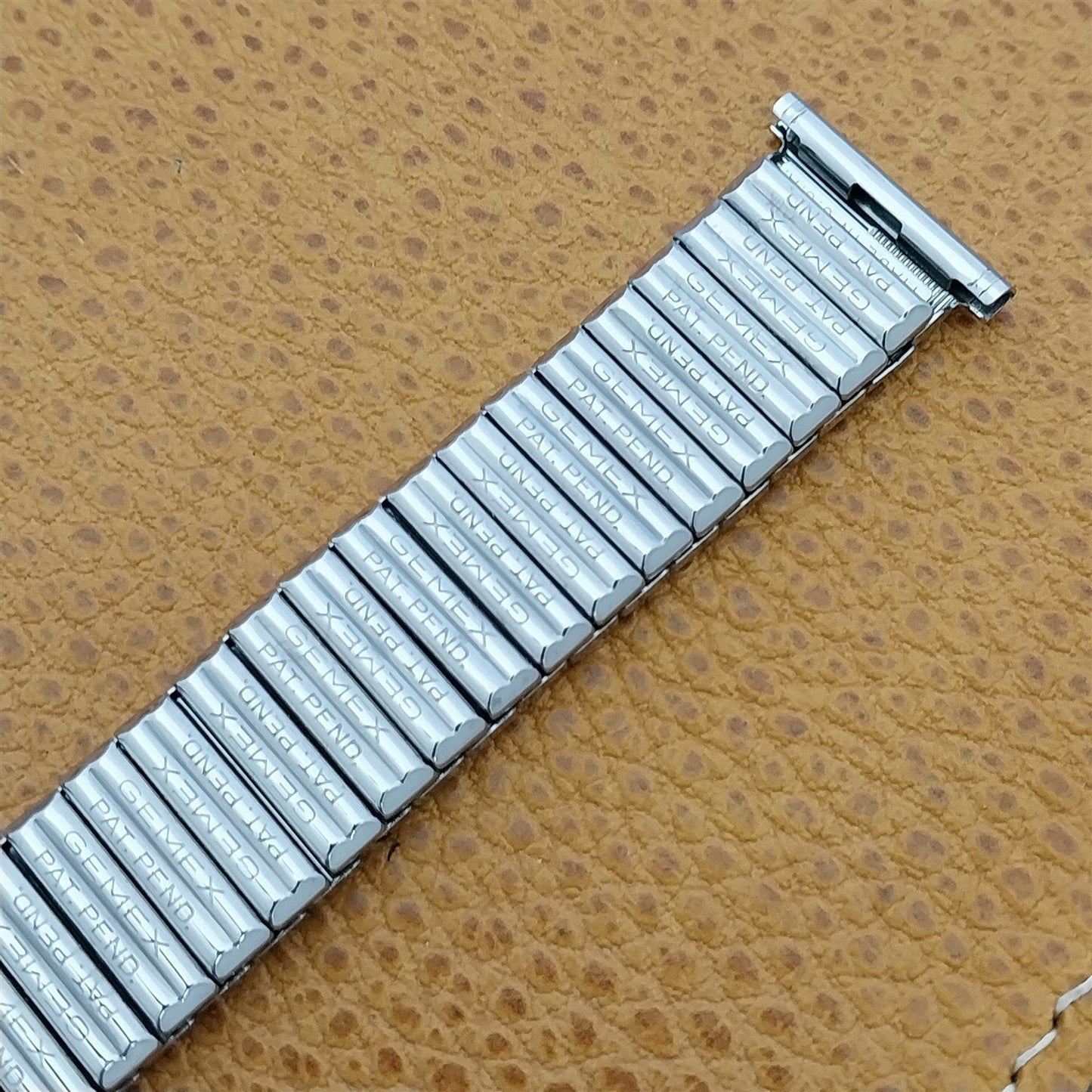 18mm 19mm Gemex USA Stainless Expansion Unused Classic 1950s Vintage Watch Band