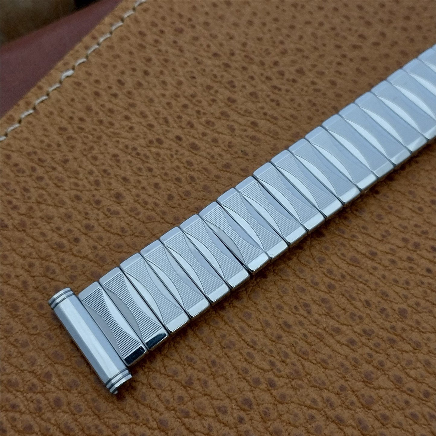 18mm 19mm 10k White Gold Filled Kreisler Unused Classic 1960s Vintage Watch Band