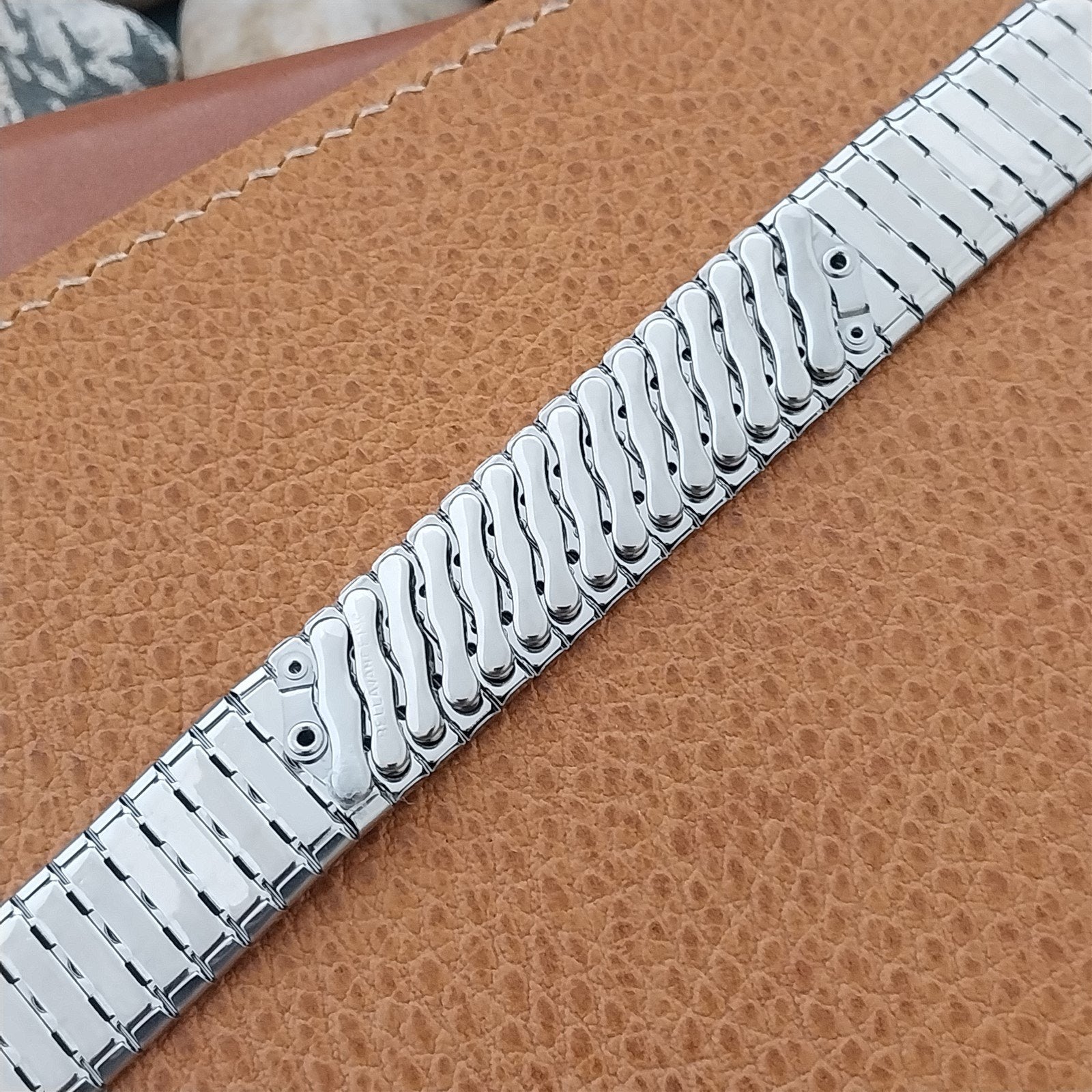 16mm 18mm 19mm Stainless Steel Unused 1960s Bellavance USA Vintage Watch Band