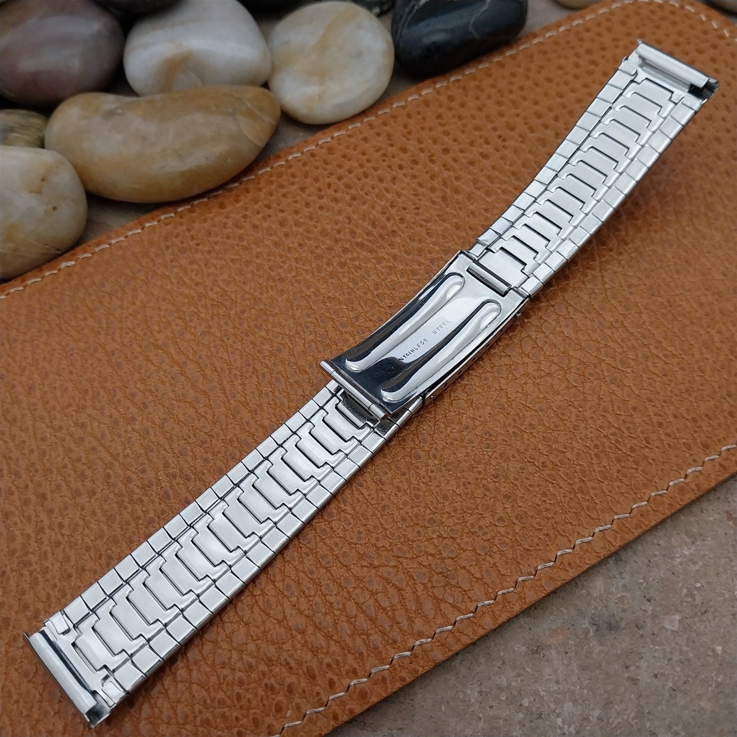 Vintage Stainless Steel 18mm Mayflower Unused 1960s Classic Watch Band