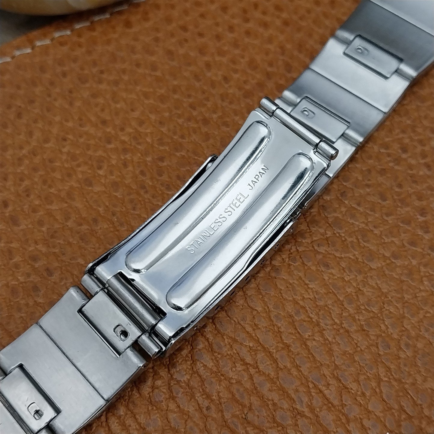 19mm Stainless Steel Bear Japan Classic 1970s Unused nos Vintage Watch Band
