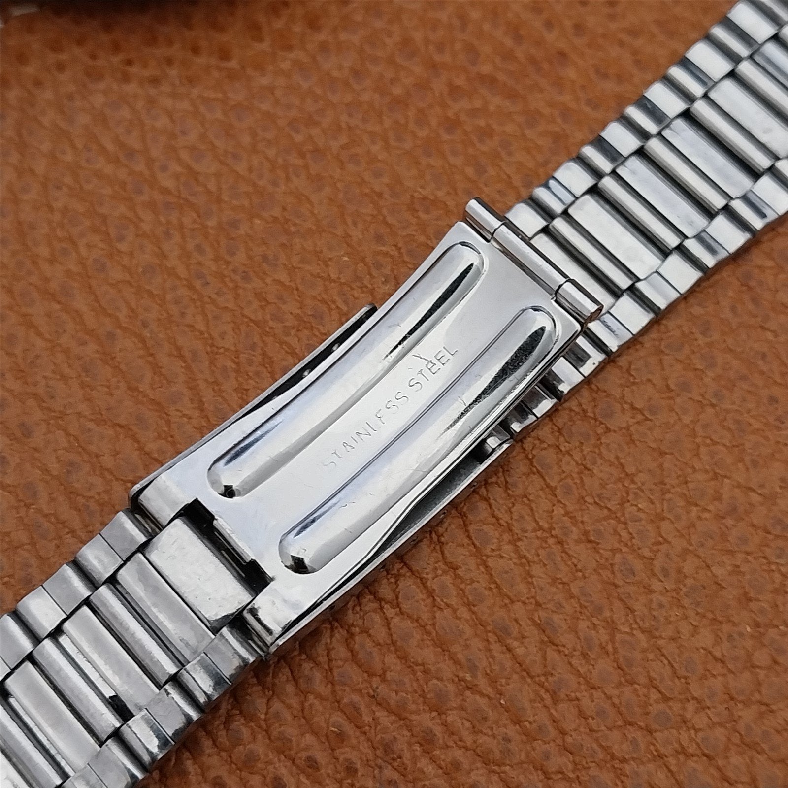 Vintage 20mm Brushed Stainless Steel Classic Flared 1970s nos Unused Watch Band