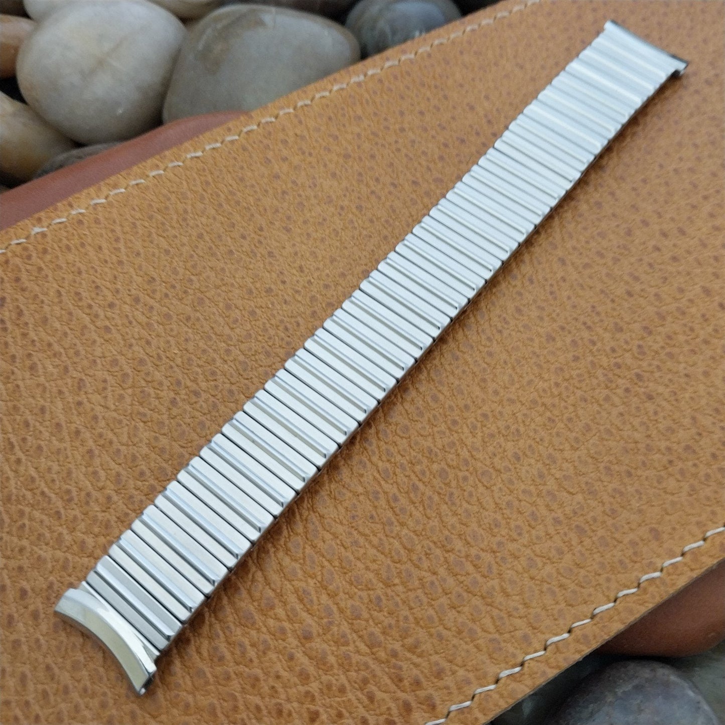 11/16" Duchess USA 17.2mm Stainless Steel Expansion nos Vintage Watch Band