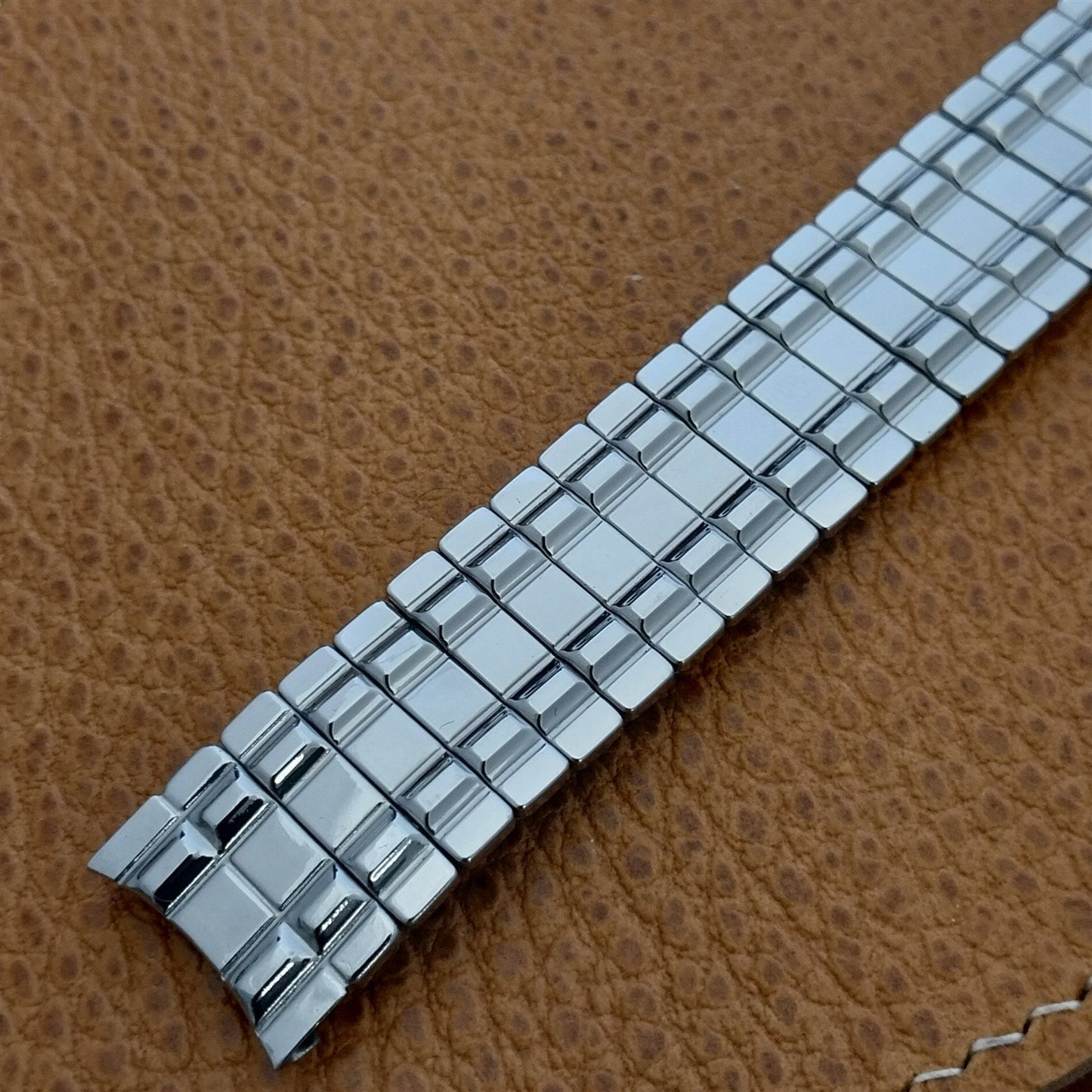 17.2mm Prospect Stainless Steel nos Unused 1960s Vintage Watch Band