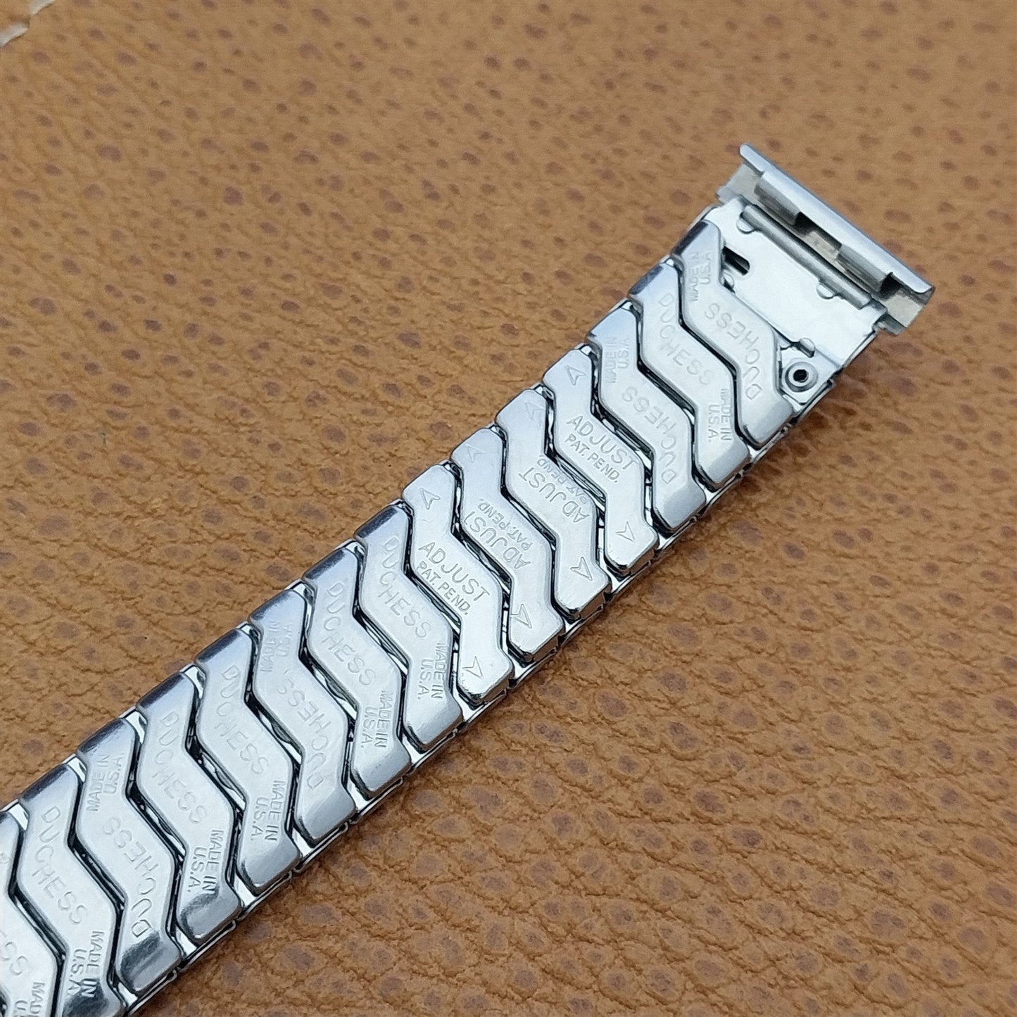 11/16" Duchess USA 17.2mm Stainless Steel nos 1960s Vintage Watch Band