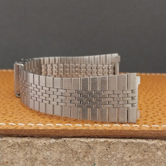 18mm Stainless Steel Classic LED LCD nos Unused 1970s Vintage Watch Band