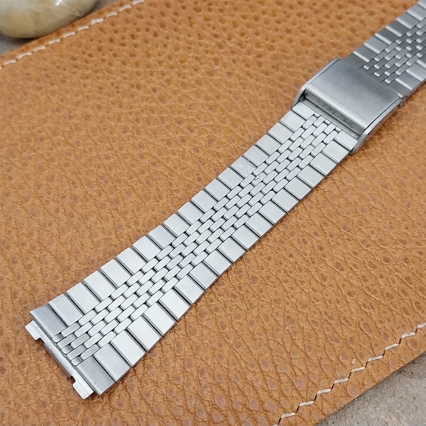 18mm Stainless Steel Classic LED LCD nos Unused 1970s Vintage Watch Band