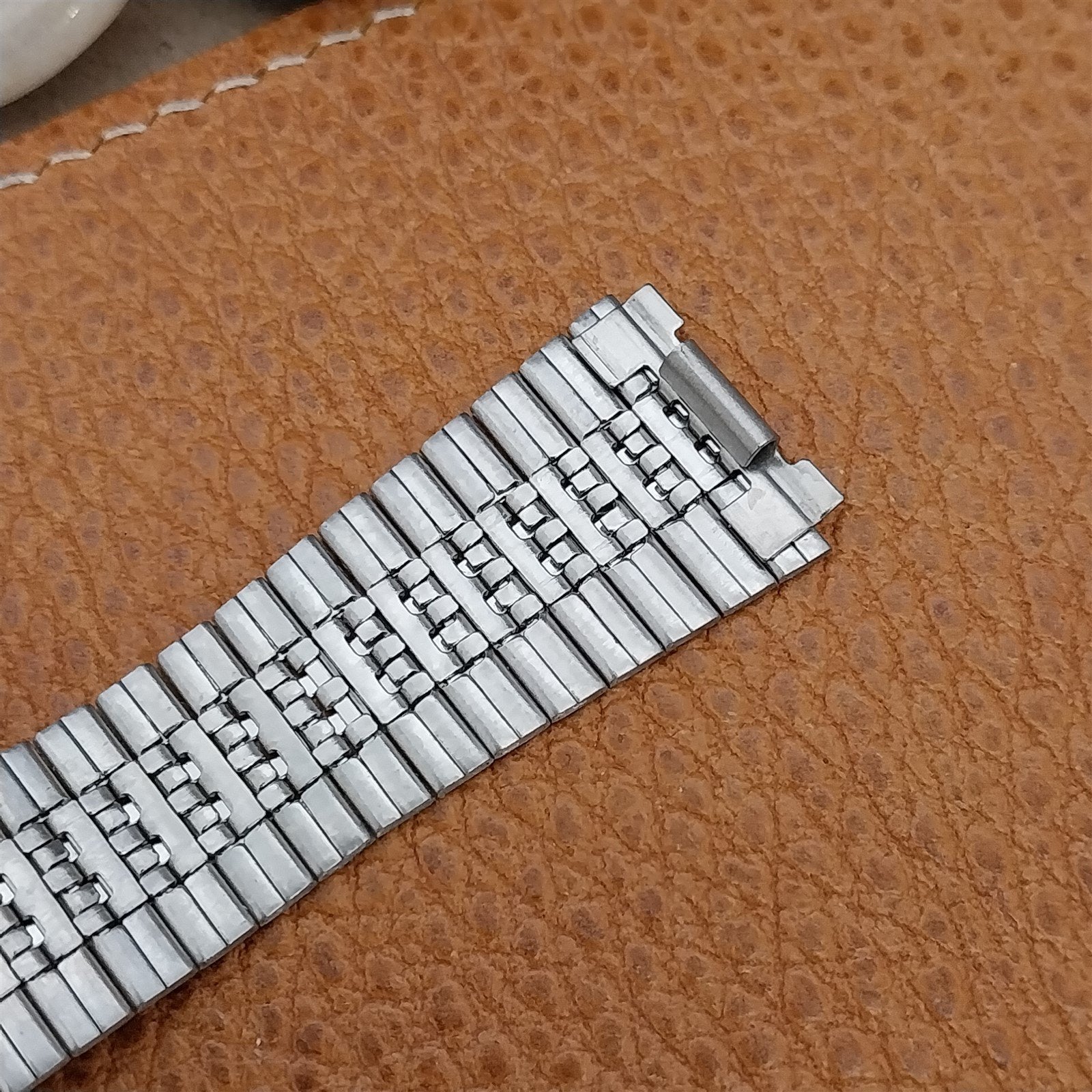 18mm Stainless Steel Classic LED LCD nos Unused 1970s Vintage Watch Band