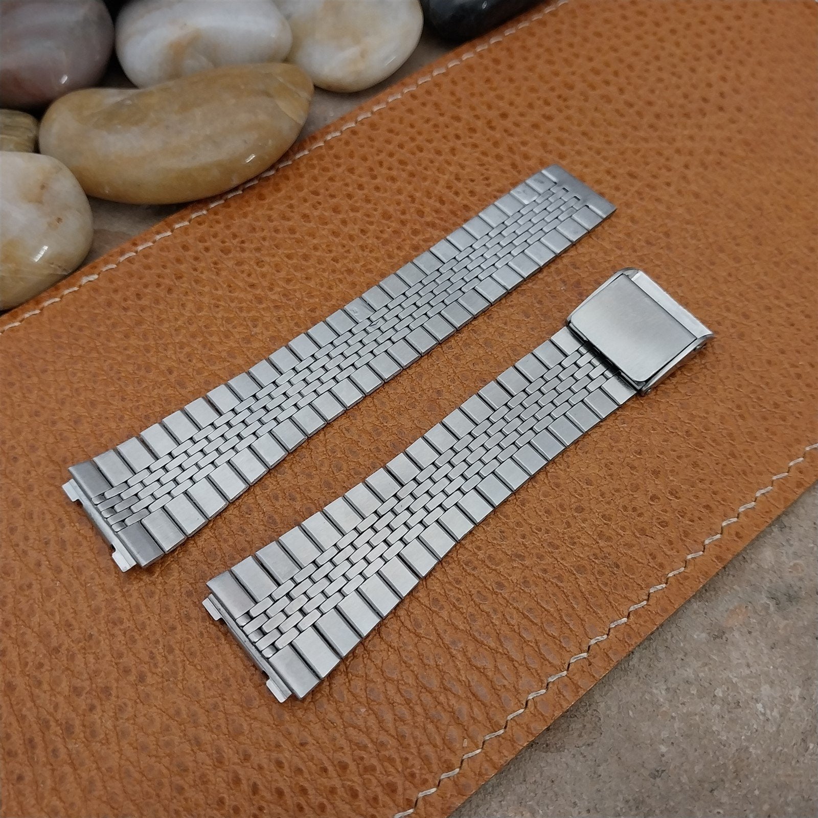 18mm Stainless Steel Classic LED LCD nos Unused 1970s Vintage Watch Band