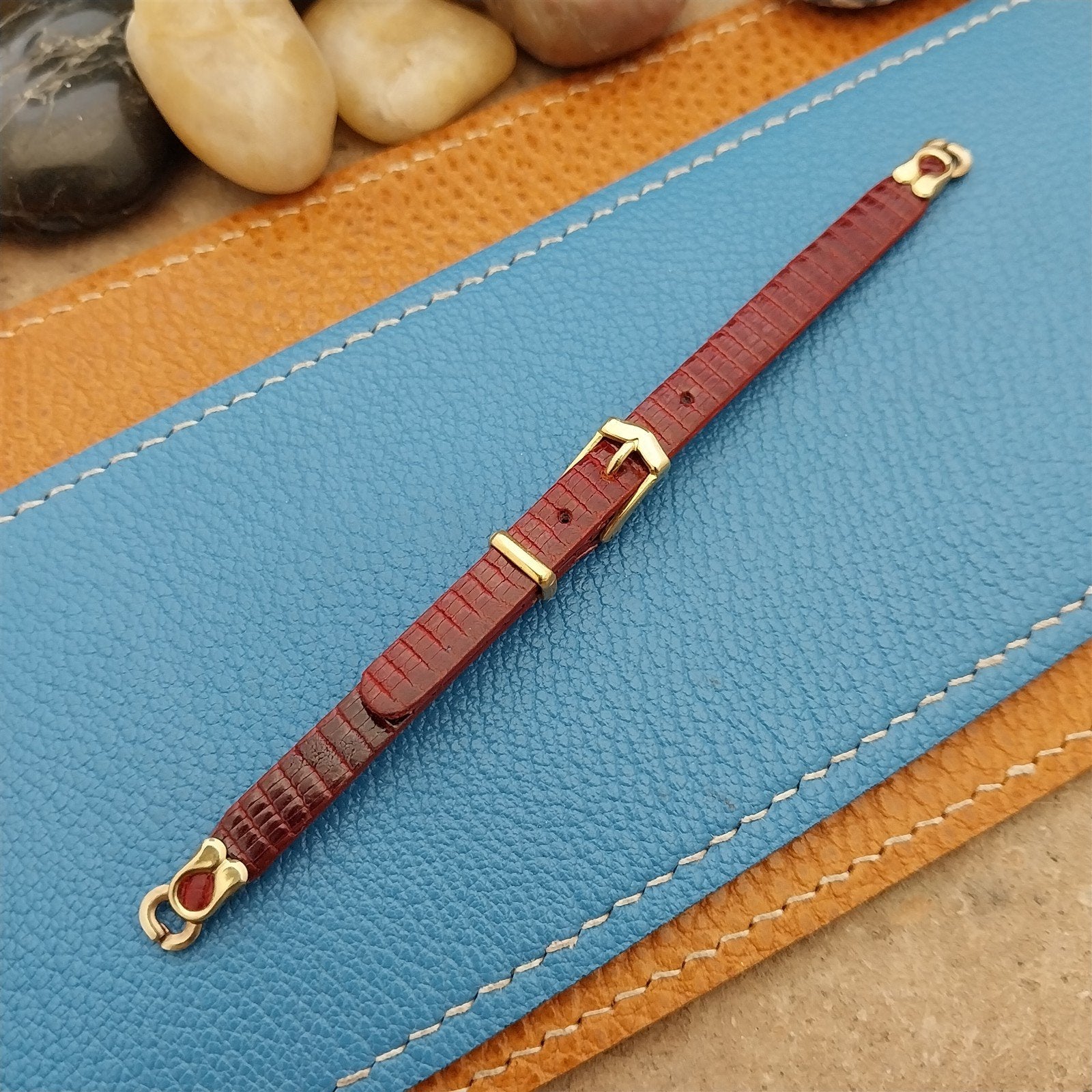 Vintage 1950s Womens Lizard Single-Lug JB Champion Classic Cocktail Watch Band