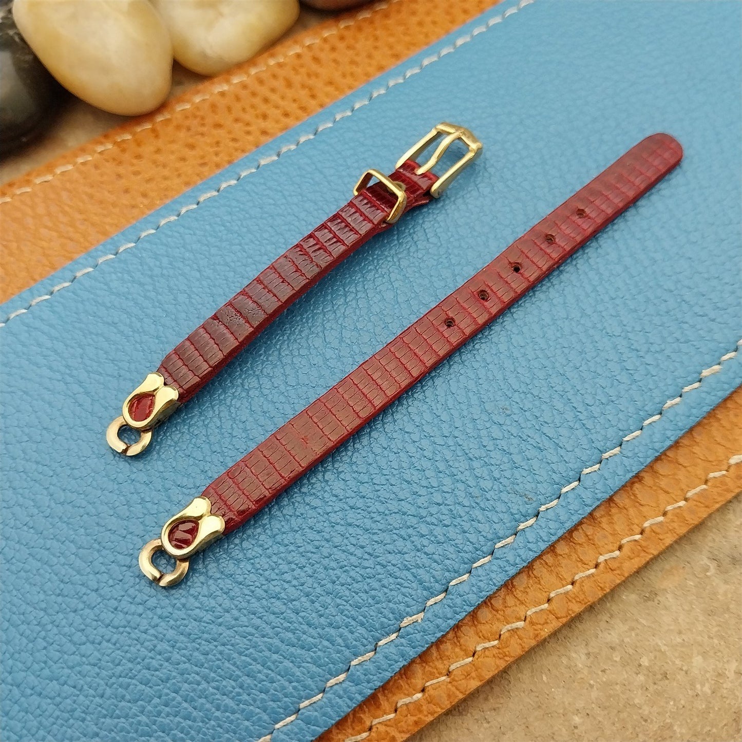 Vintage 1950s Womens Lizard Single-Lug JB Champion Classic Cocktail Watch Band
