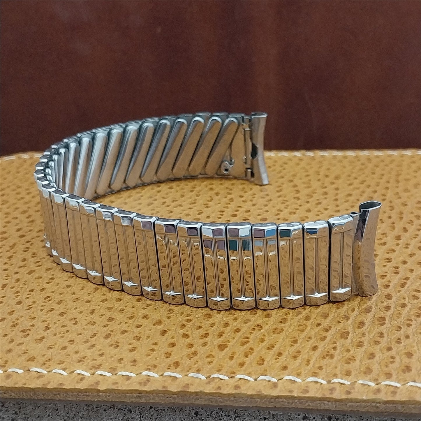 18mm 19mm Stainless Steel Expansion USA Made nos 1960s Vintage Watch Band