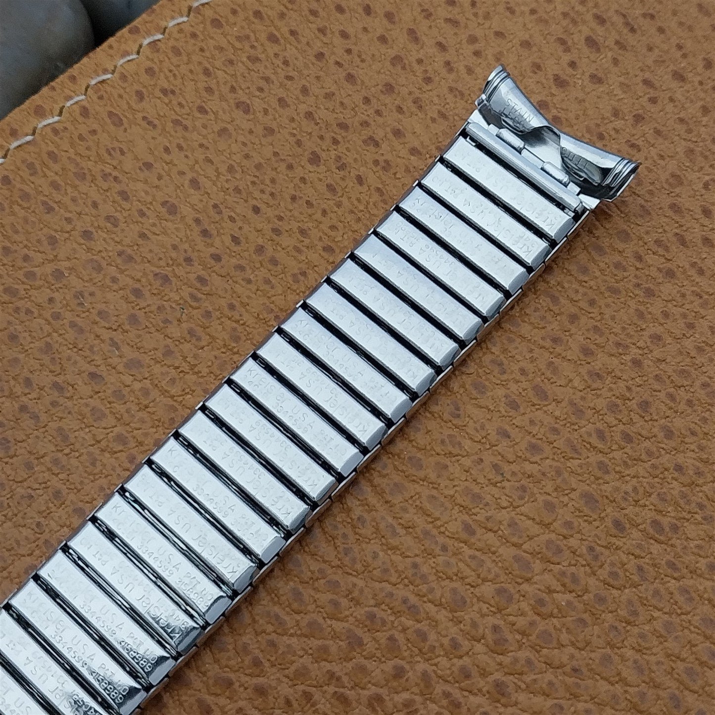 19mm 18mm nos Kreisler USA Made Stainless Steel Long New Old Vintage Watch Band