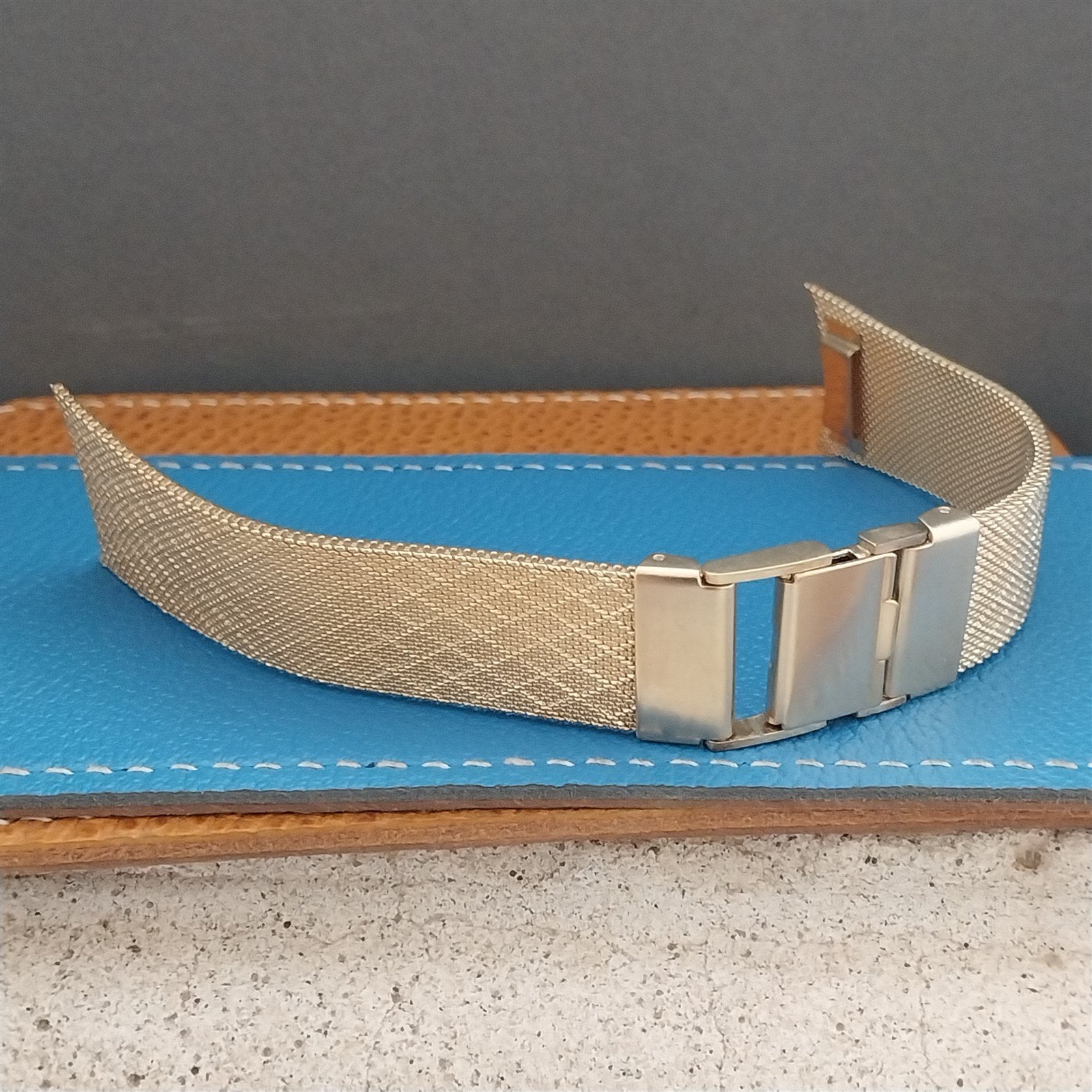 Tab-End Mira-Flex USA Gold rgp Mesh nos Vintage Watch Band