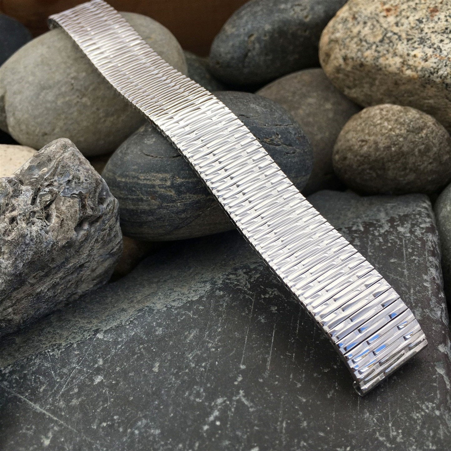 17.2mm 10K White Gold-Filled Speidel USA Thinline nos 1970s Vintage Watch Band