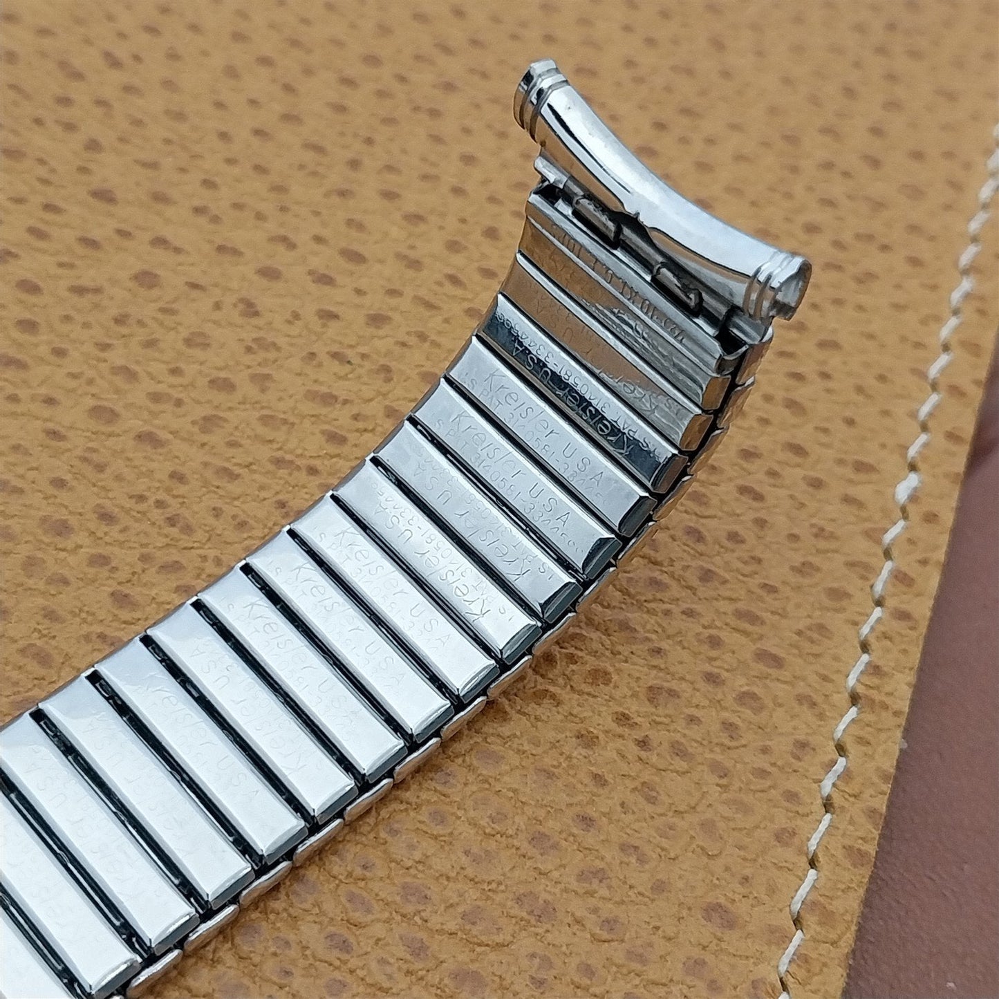 18mm 19mm White Gold-Filled Kreisler USA nos Unused 1960s Vintage Watch Band