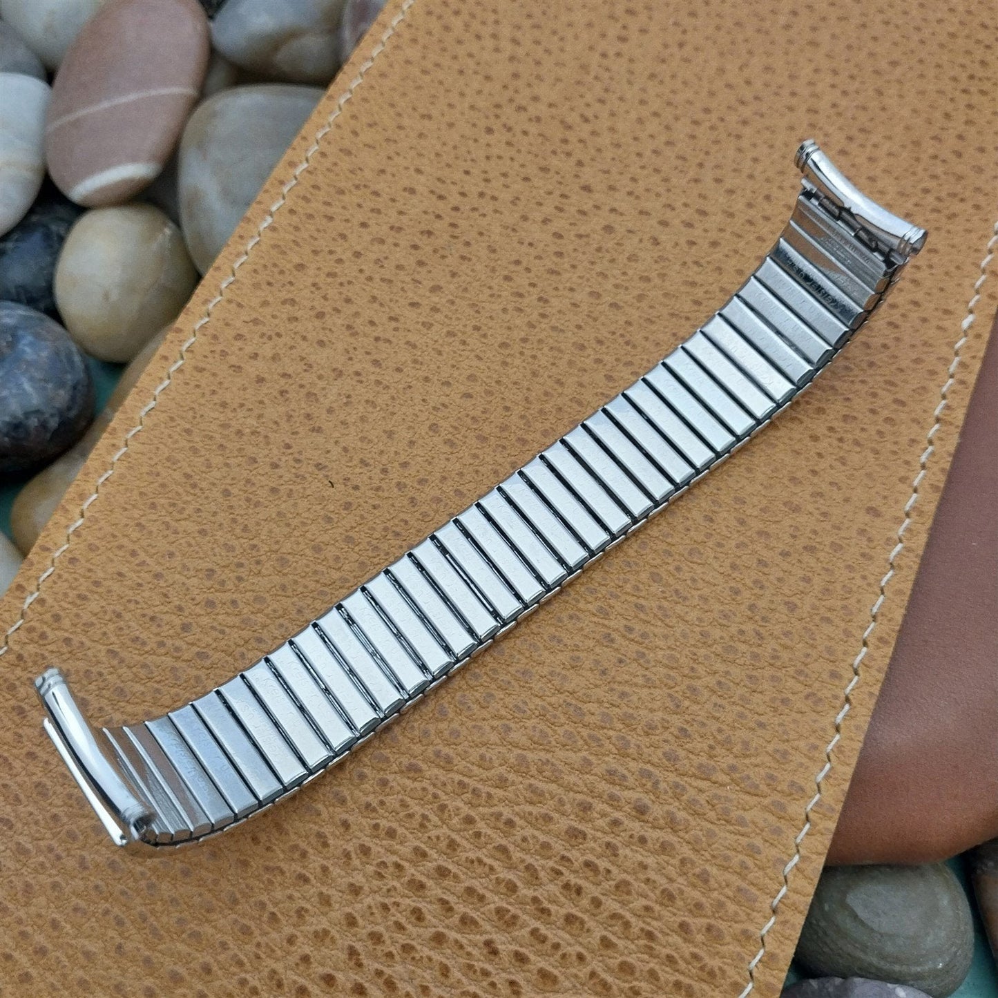 18mm 19mm White Gold-Filled Kreisler USA nos Unused 1960s Vintage Watch Band