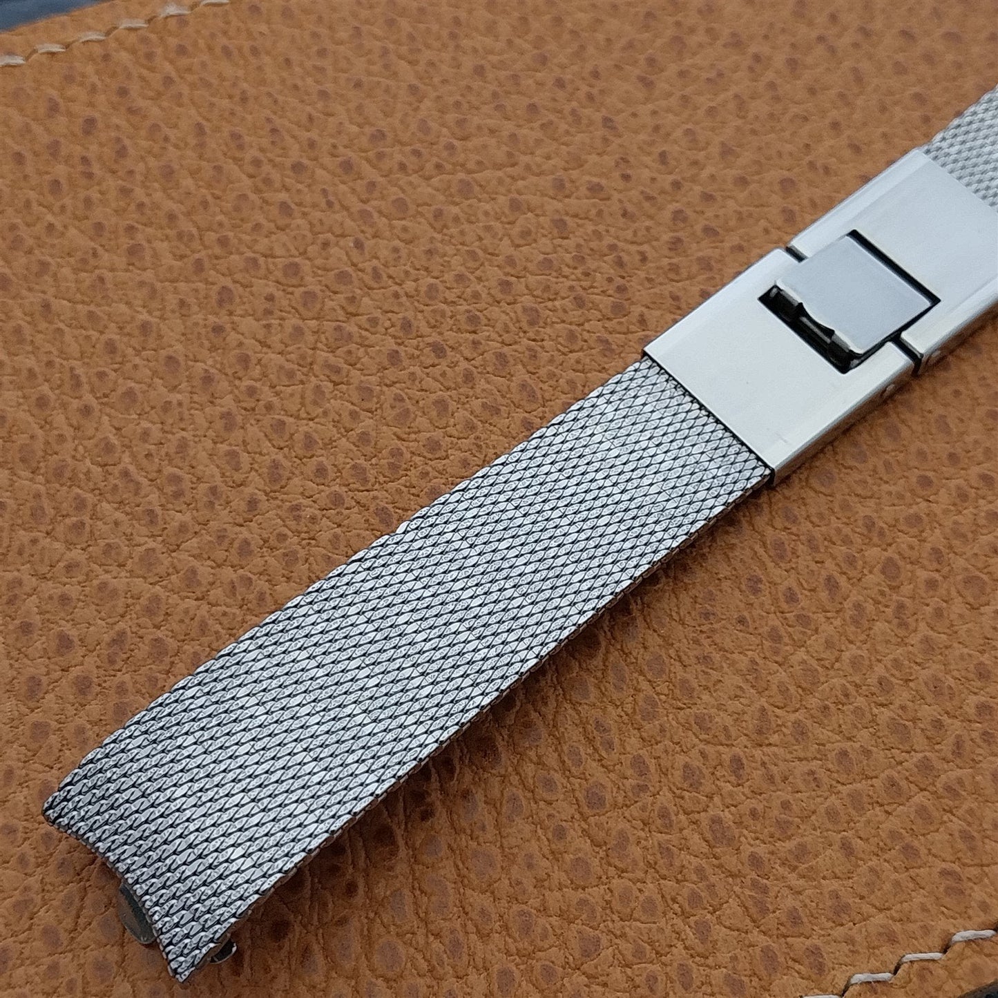 17.2mm 11/16" Stainless Steel Mesh Kreisler USA nos 1960s Vintage Watch Band