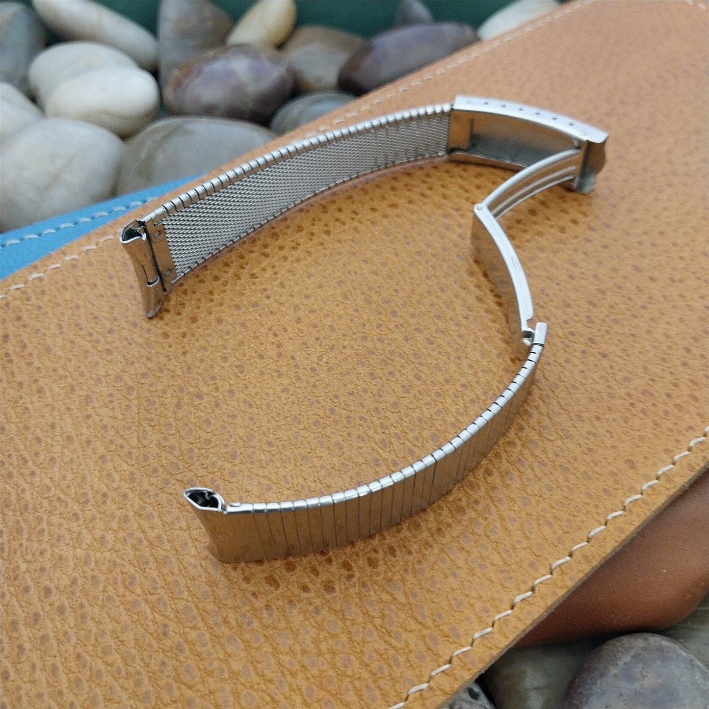 19mm 18mm Kestenmade USA Stainless Steel Unused nos 1960s Vintage Watch Band