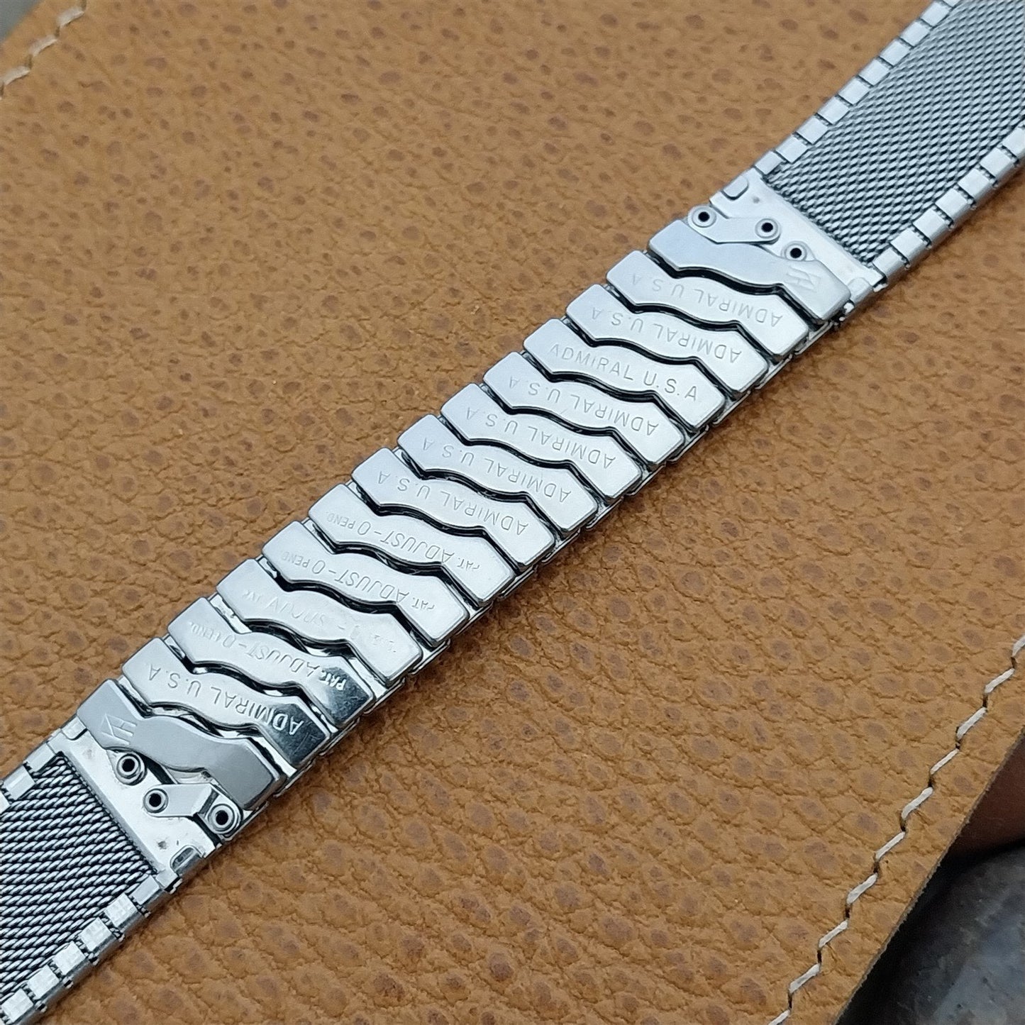 19mm 18mm Vintage Admiral USA Stainless Steel Classic 1960s Unused Watch Band