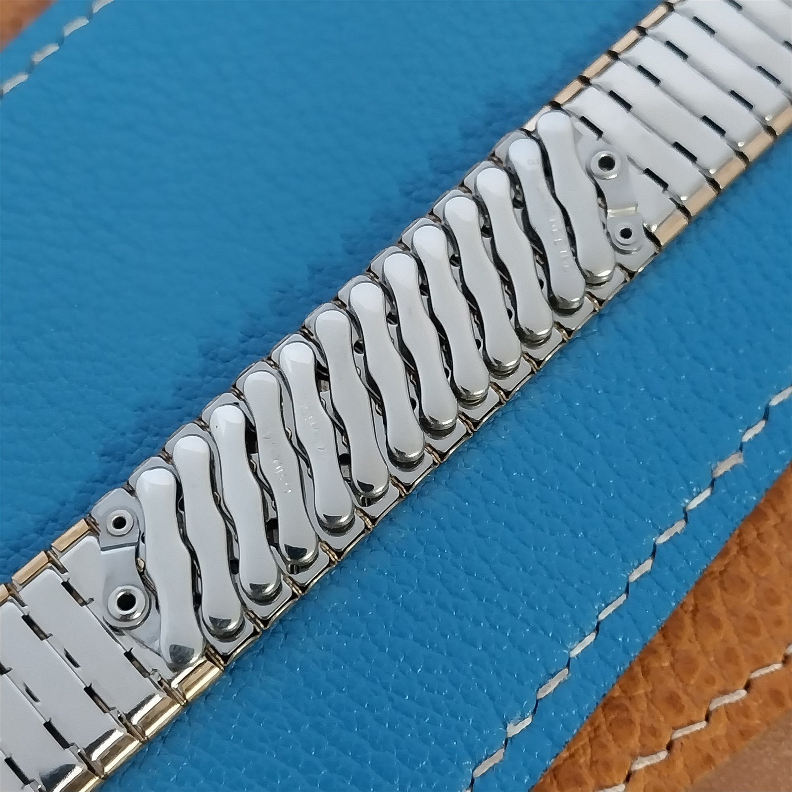 5/8" 10k Gold-Filled Expansion Bellavance USA 1950s nos Vintage Watch Band