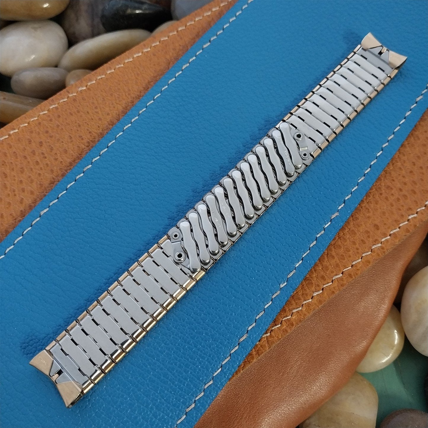 5/8" 10k Gold-Filled Expansion Bellavance USA 1950s nos Vintage Watch Band