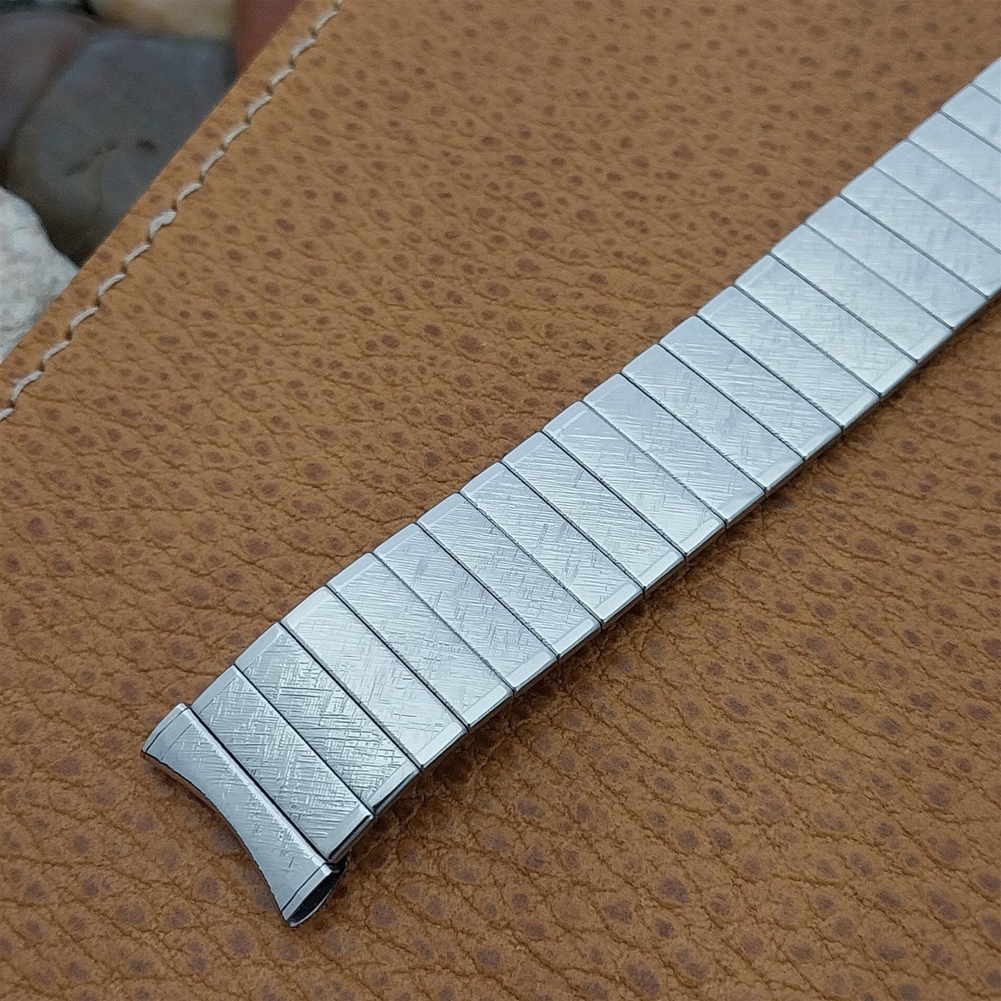 17mm Stainless Steel Expansion UniFlex USA nos 1960s Vintage Watch Band