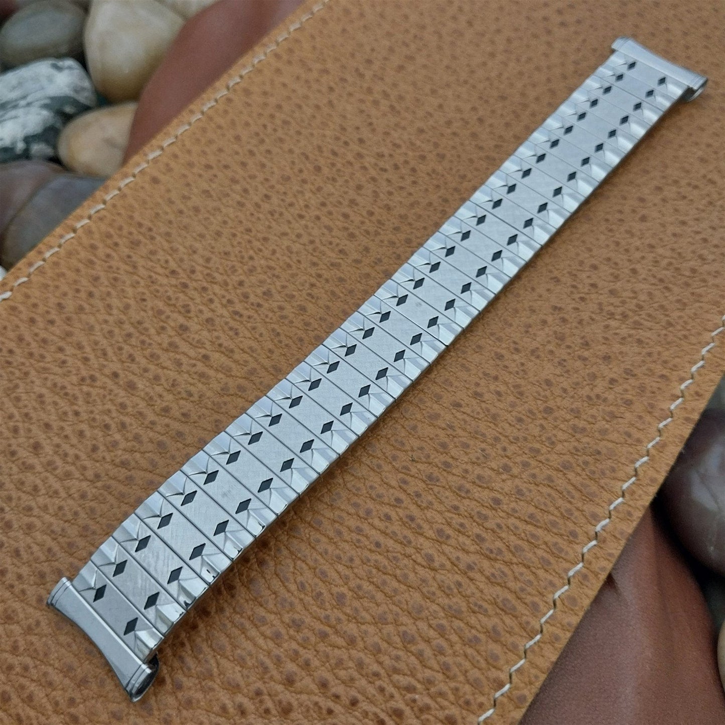 60s 19mm UniFlex USA Stainless Steel Slim Old-Stock Expansion Vintage Watch Band