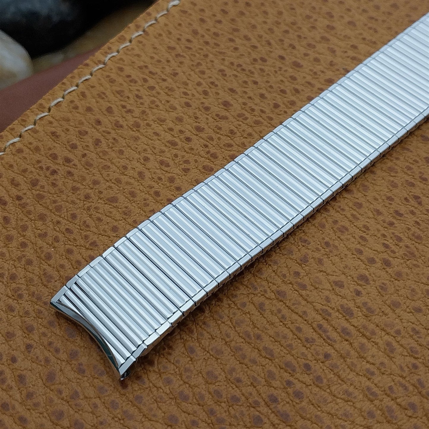 17.2mm 10k White Gold-Fill Thinline Speidel Unused nos 1970s Vintage Watch Band