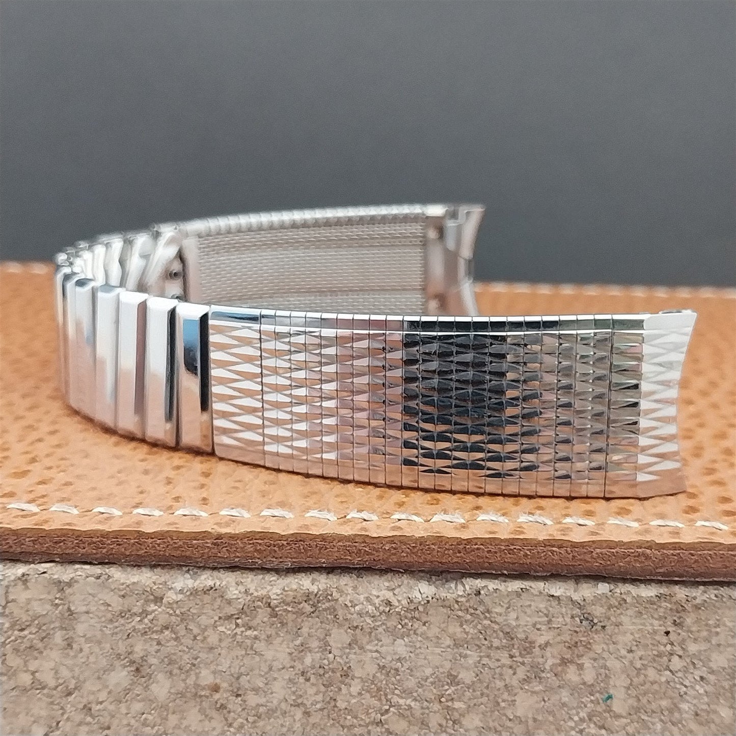 17.2mm Kreisler USA Stainless Steel Classic Unused Expansion Vintage Watch Band