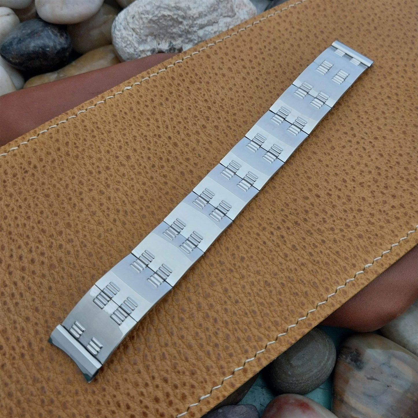 17.2mm 11/16" White Gold-Filled Flex-Let Beau Moderne 1960s Vintage Watch Band