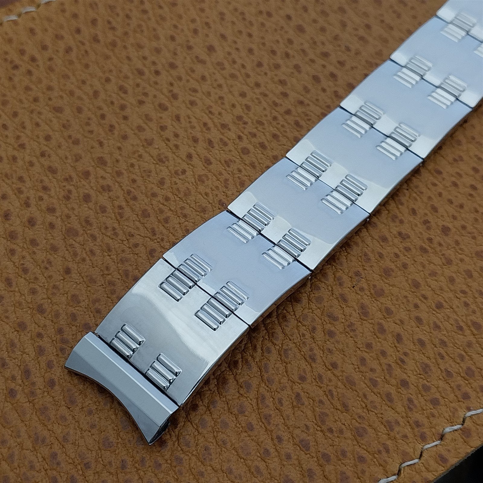 17.2mm 11/16" White Gold-Filled Flex-Let Beau Moderne 1960s Vintage Watch Band
