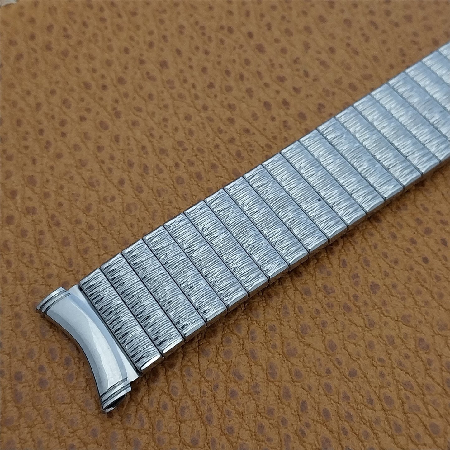 Vintage 18mm 19mm Kreisler USA Stainless Steel 1960s Unused Classic Watch Band