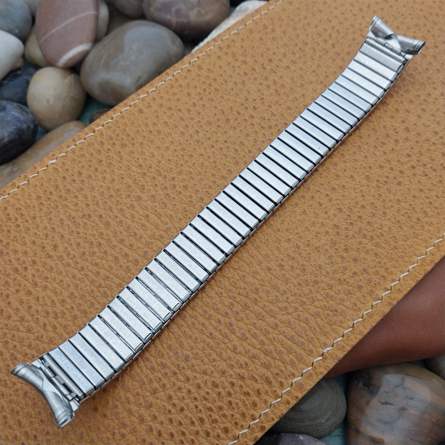 18mm 19mm Kreisler USA Stainless Steel Expansion nos 1960s Vintage Watch Band