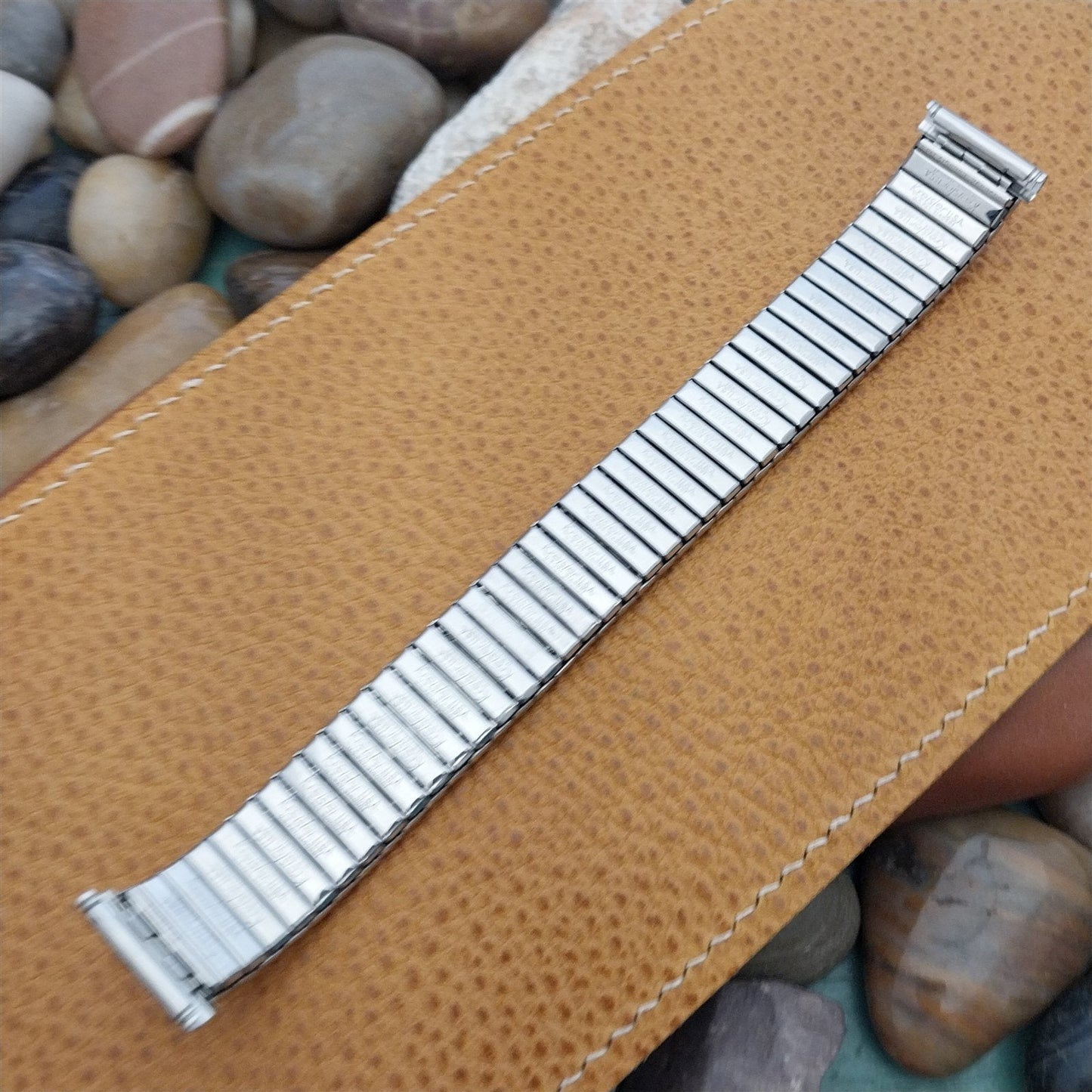 18mm 19mm Stainless Steel nos 1960s Expansion Kreisler USA Vintage Watch Band