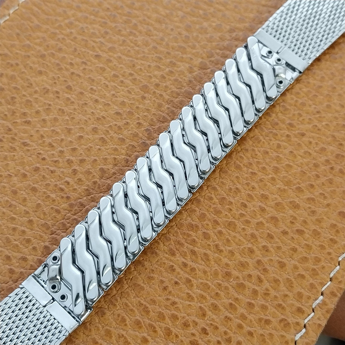 Vintage Stainless Steel Mesh 11/16" Kreisler Unused Classic Stretch Watch Band